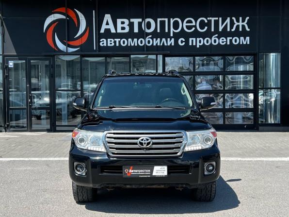Toyota Land Cruiser 200 Series Рестайлинг 1 с пробегом 2014 года, цена 3 443 300 рублей, 260000 км, внедорожник, Автокод Объявления