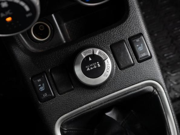 Nissan X-Trail II Рестайлинг с пробегом 2012 года, цена 1 250 000 рублей, 307220 км, внедорожник, Автокод Объявления