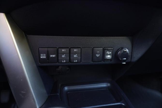 Toyota RAV4 IV (XA40) с пробегом 2013 года, цена 1 599 000 рублей, 214232 км, внедорожник, Автокод Объявления