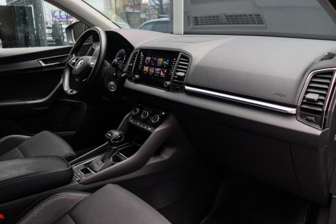 Skoda Karoq I с пробегом 2021 года, цена 2 260 000 рублей, 136653 км, внедорожник, Автокод Объявления