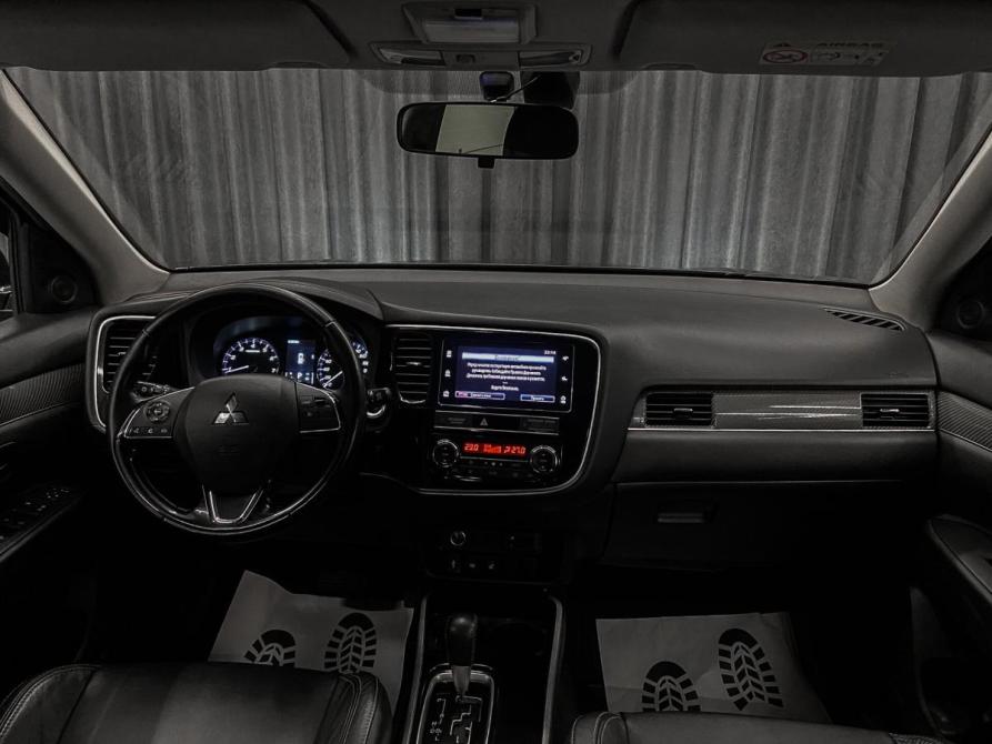 Mitsubishi Outlander III Рестайлинг 3 Красноярск  - изображение 10