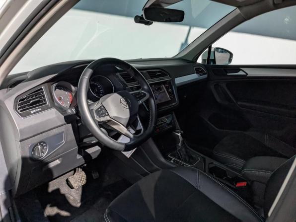 Volkswagen Tiguan II Рестайлинг с пробегом 2021 года, цена 2 545 000 рублей, 79435 км, внедорожник, Автокод Объявления