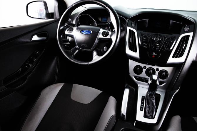 Ford Focus III с пробегом 2013 года, цена 699 000 рублей, 260000 км, универсал, Автокод Объявления