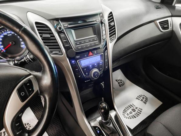 Hyundai i30 II Рестайлинг с пробегом 2016 года, цена 1 050 000 рублей, 84162 км, хэтчбек, Автокод Объявления