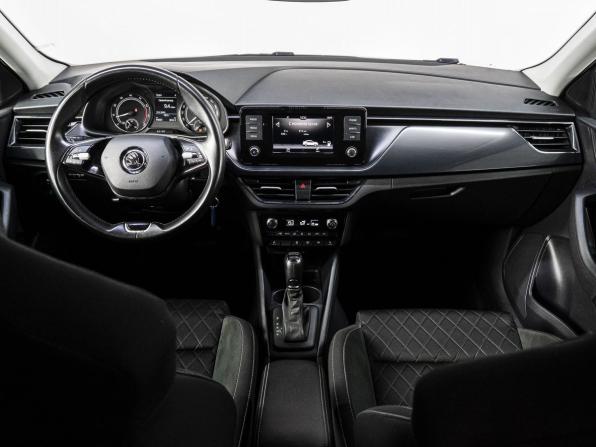 Skoda Rapid II с пробегом 2020 года, цена 1 590 000 рублей, 89003 км, лифтбек, Автокод Объявления