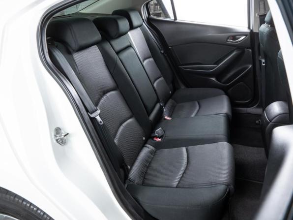 Mazda 3 III (BM) с пробегом 2014 года, цена 1 249 000 рублей, 132482 км, седан, Автокод Объявления
