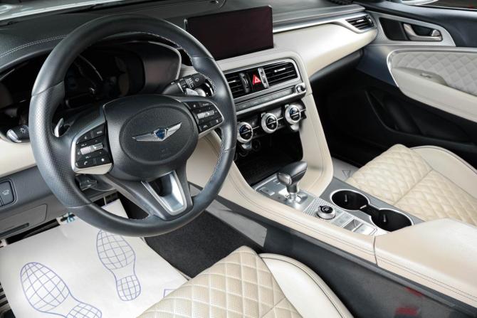Genesis G70 I Рестайлинг с пробегом 2022 года, цена 4 949 000 рублей, 30600 км, седан, Автокод Объявления