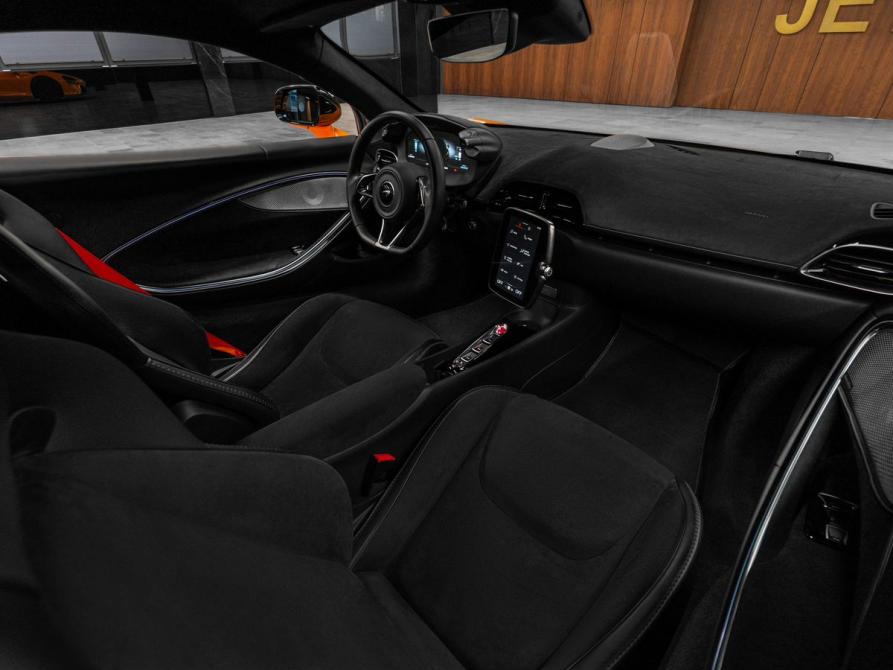 McLaren Artura Москва  - изображение 29
