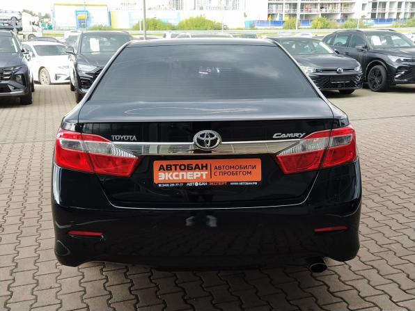 Toyota Camry VII (XV50) с пробегом 2012 года, цена 1 659 000 рублей, 215000 км, седан, Автокод Объявления