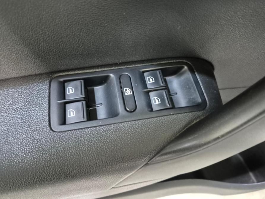 Volkswagen Polo V Рестайлинг Воронеж  - изображение 18