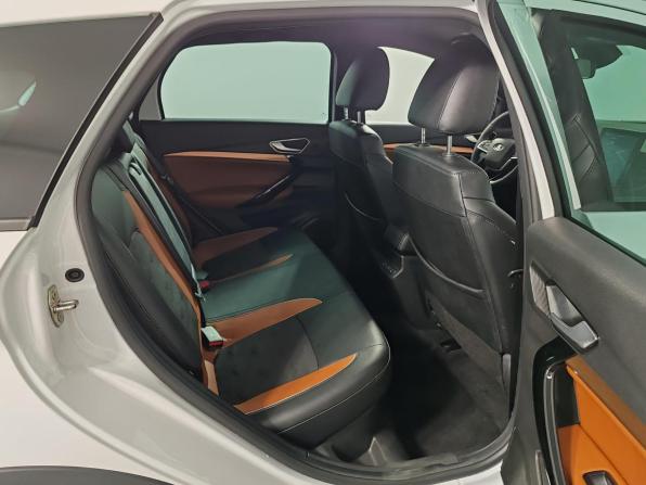 Lada (ВАЗ) Vesta I Рестайлинг (NG) с пробегом 2025 года, цена 1 799 000 рублей, 21463 км, универсал, Автокод Объявления