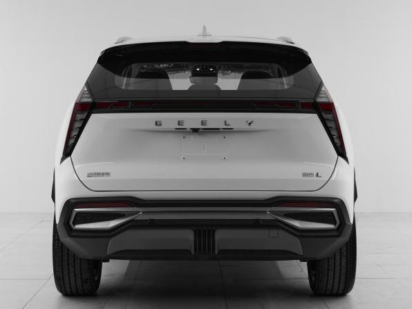 Geely Atlas II с пробегом 2025 года, цена 3 150 000 рублей, 13 км, внедорожник, Автокод Объявления