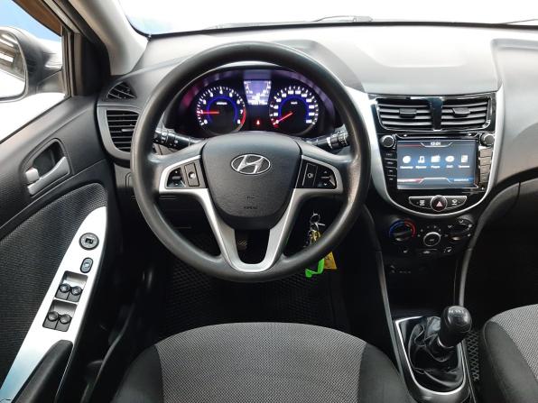 Hyundai Solaris I с пробегом 2014 года, цена 820 000 рублей, 205739 км, седан, Автокод Объявления