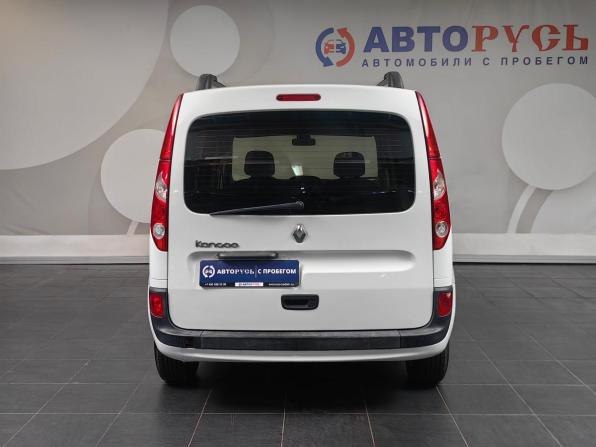 Renault Kangoo II с пробегом 2011 года, цена 599 000 рублей, 260000 км, минивэн, Автокод Объявления