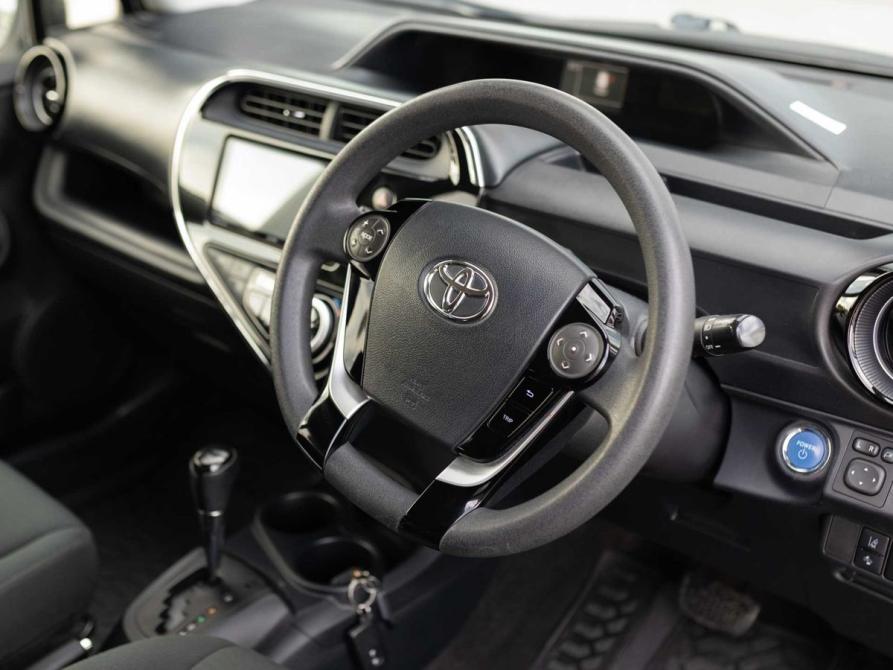 Toyota Aqua I Рестайлинг 2 Новосибирск  - изображение 11