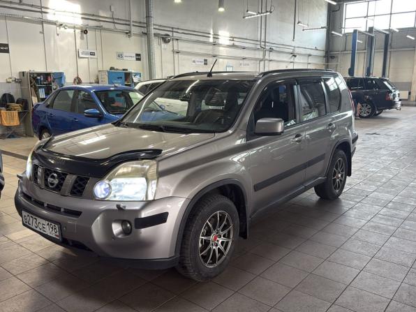 Nissan X-Trail II с пробегом 2010 года, цена 975 000 рублей, 220000 км, внедорожник, Автокод Объявления