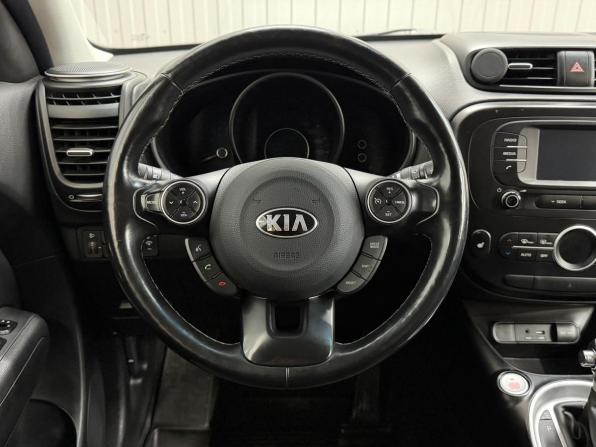 Kia Soul II Рестайлинг с пробегом 2018 года, цена 1 789 000 рублей, 89197 км, хэтчбек, Автокод Объявления