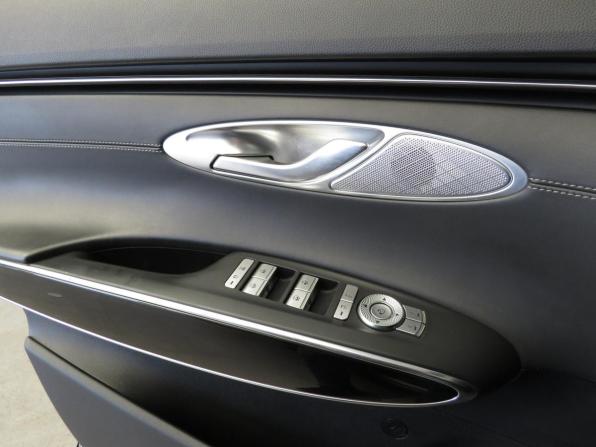 Genesis GV70 I с пробегом 2021 года, цена 4 220 000 рублей, 98000 км, внедорожник, Автокод Объявления