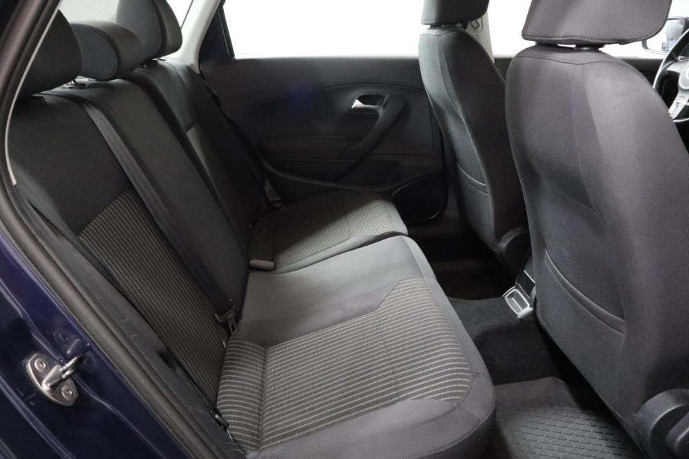 Volkswagen Polo V Санкт-Петербург  - изображение 13