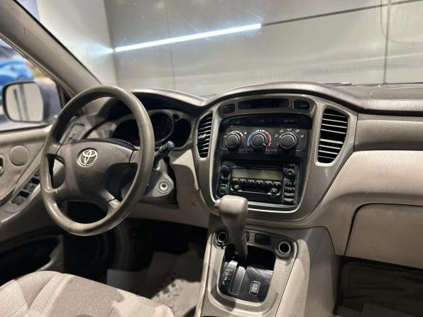 Toyota Highlander I (XU20) Рестайлинг с пробегом 2003 года, цена 820 000 рублей, 259000 км, внедорожник, Автокод Объявления