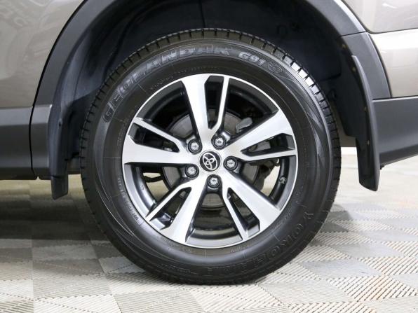 Toyota RAV4 IV (XA40) Рестайлинг с пробегом 2019 года, цена 2 650 000 рублей, 70236 км, внедорожник, Автокод Объявления