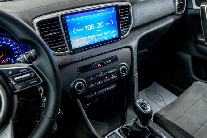 Kia Sportage IV Рестайлинг с пробегом 2018 года, цена 1 845 000 рублей, 101928 км, внедорожник, Автокод Объявления