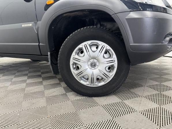 Chevrolet Niva I Рестайлинг с пробегом 2017 года, цена 775 000 рублей, 81611 км, внедорожник, Автокод Объявления
