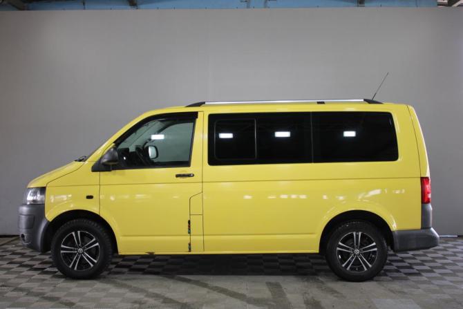 Volkswagen Caravelle T5 Рестайлинг с пробегом 2012 года, цена 1 799 000 рублей, 154000 км, минивэн, Автокод Объявления