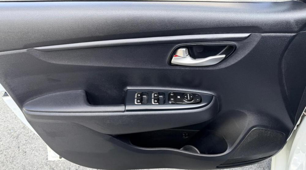 Kia Rio IV Тюмень  - изображение 17