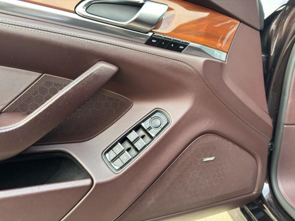 Porsche Panamera I с пробегом 2011 года, цена 2 450 000 рублей, 172449 км, лифтбек, Автокод Объявления