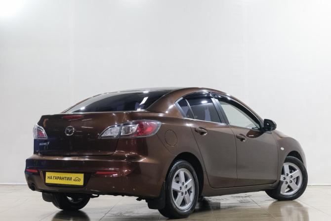 Mazda 3 II (BL) Рестайлинг с пробегом 2012 года, цена 959 000 рублей, 241000 км, седан, Автокод Объявления
