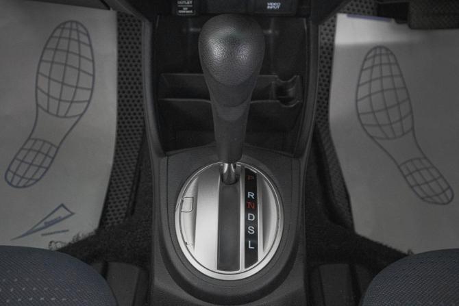 Honda Fit II с пробегом 2009 года, цена 799 000 рублей, 142000 км, хэтчбек, Автокод Объявления