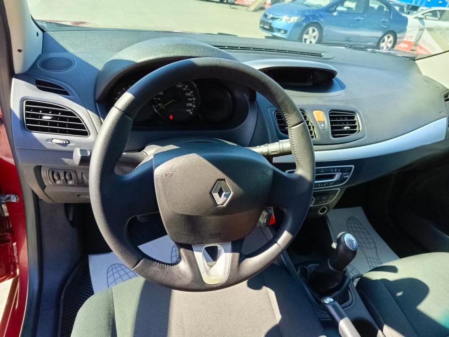 Renault Fluence I Тюмень  - изображение 15