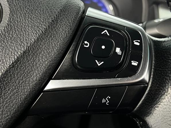 Toyota Camry VII (XV50) Рестайлинг 2 с пробегом 2018 года, цена 1 940 000 рублей, 132767 км, седан, Автокод Объявления