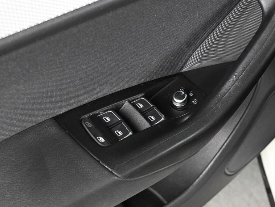 Audi Q3 I (8U) Ростов-на-Дону  - изображение 17