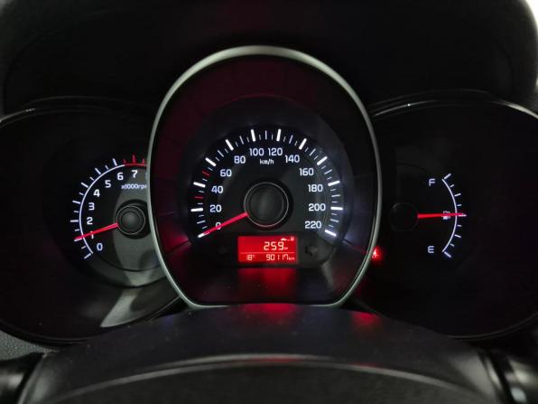 Kia Rio III Рестайлинг с пробегом 2016 года, цена 1 010 000 рублей, 90115 км, хэтчбек, Автокод Объявления