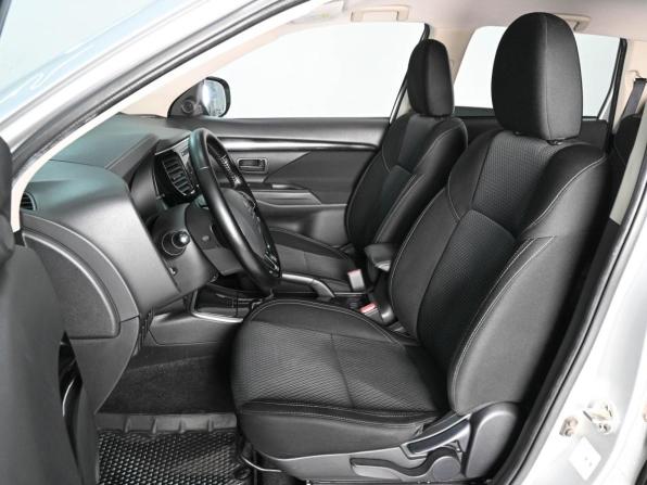 Mitsubishi Outlander III Рестайлинг 3 с пробегом 2021 года, цена 2 299 000 рублей, 87411 км, внедорожник, Автокод Объявления