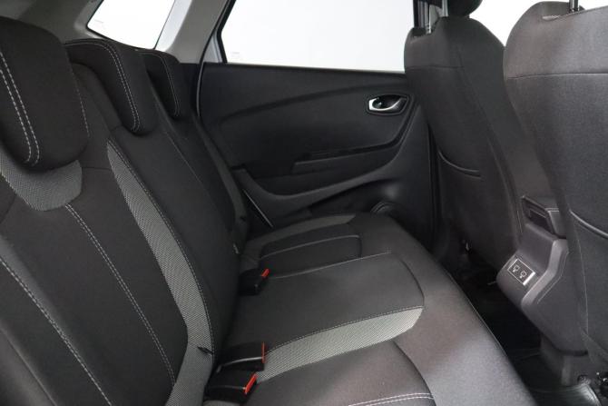 Renault Kaptur I Рестайлинг с пробегом 2021 года, цена 1 819 000 рублей, 36000 км, внедорожник, Автокод Объявления