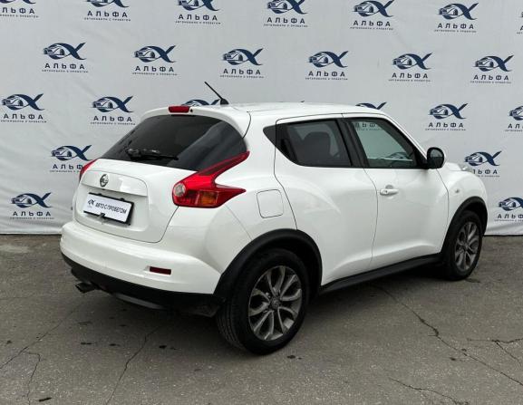 Nissan Juke I с пробегом 2014 года, цена 1 080 000 рублей, 158012 км, внедорожник, Автокод Объявления