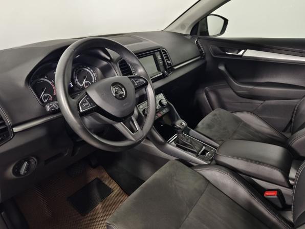 Skoda Karoq I с пробегом 2020 года, цена 1 990 000 рублей, 140505 км, внедорожник, Автокод Объявления