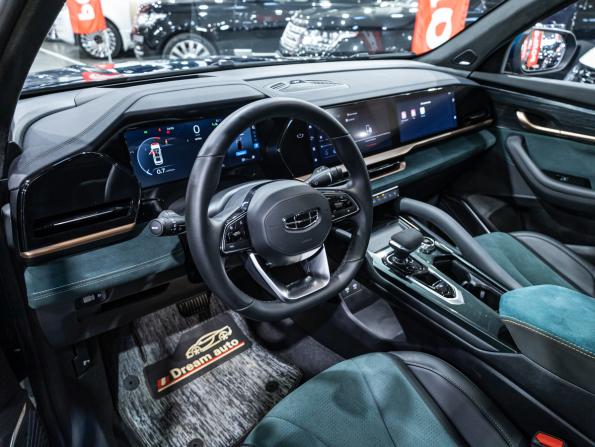 Geely Monjaro I с пробегом 2023 года, цена 3 100 000 рублей, 31000 км, внедорожник, Автокод Объявления
