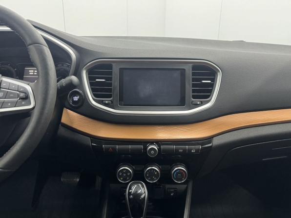 Lada (ВАЗ) Vesta I Рестайлинг (NG) с пробегом 2024 года, цена 1 299 000 рублей, 84598 км, универсал, Автокод Объявления