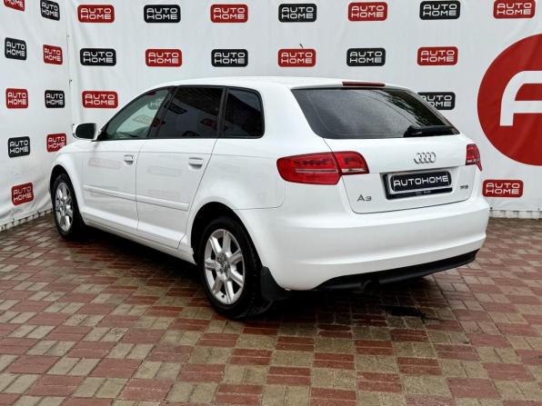 Audi A3 III (8V) с пробегом 2012 года, цена 849 999 рублей, 213700 км, хэтчбек, Автокод Объявления