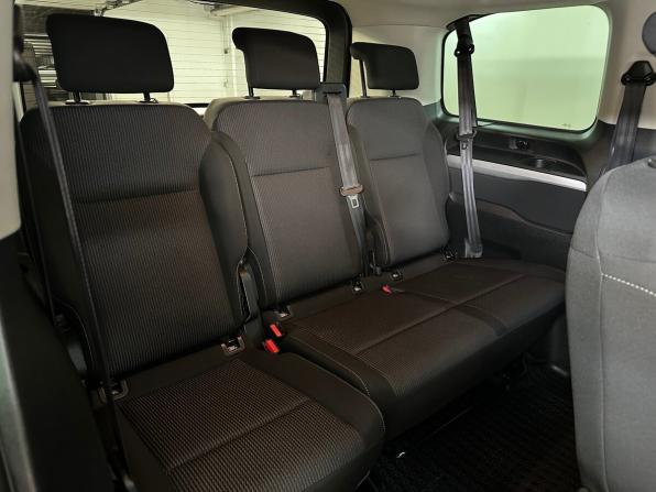 Peugeot Traveller I с пробегом 2021 года, цена 2 850 000 рублей, 167128 км, минивэн, Автокод Объявления