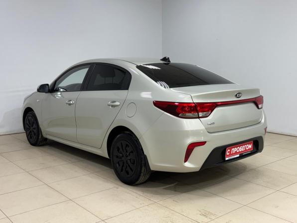 Kia Rio IV с пробегом 2018 года, цена 845 000 рублей, 285000 км, седан, Автокод Объявления