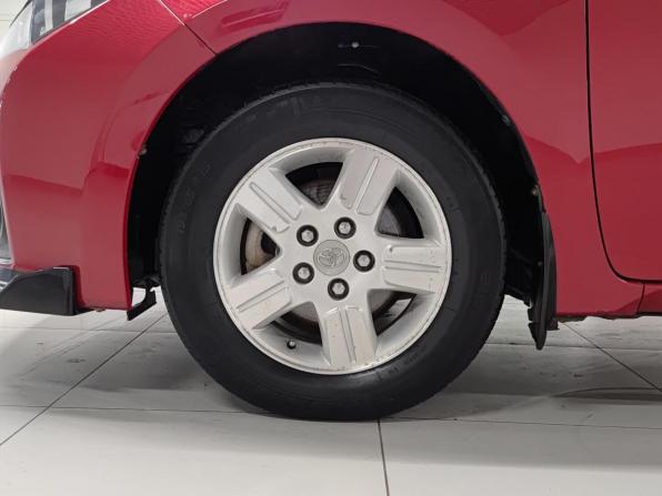 Toyota Corolla XI (E160 E170 E180) с пробегом 2013 года, цена 1 256 000 рублей, 197203 км, седан, Автокод Объявления