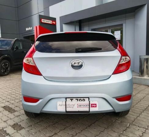Hyundai Solaris I с пробегом 2013 года, цена 630 000 рублей, 269238 км, хэтчбек, Автокод Объявления