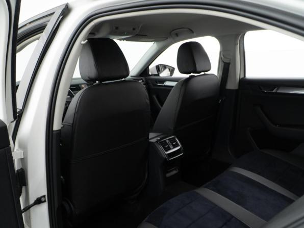 Skoda Superb III с пробегом 2018 года, цена 2 178 055 рублей, 105707 км, лифтбек, Автокод Объявления