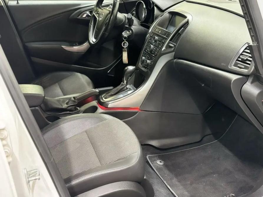 Opel Astra J Саратов  - изображение 8