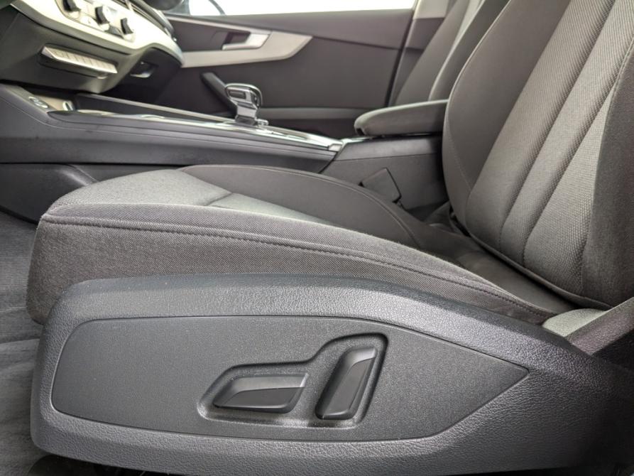Audi A4 V (B9) Москва  - изображение 16